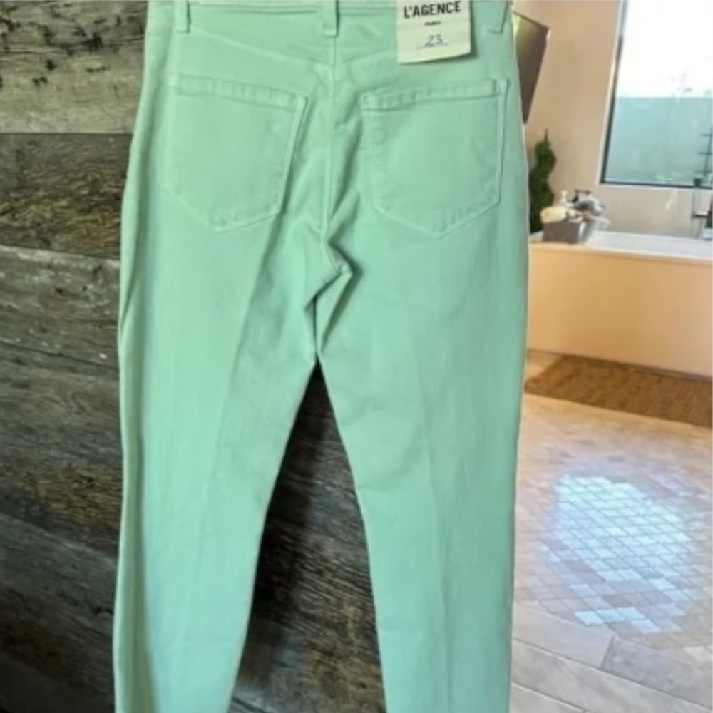 L’AGENCE Sada High Rise Cropped Slim Jeans Soft Mint Size 23 NWT - Picture 8 of 8